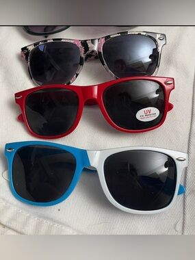 Assorted Retro Wayfarer Sunglasses - Red, Blue/White, Black/Pink Pattern